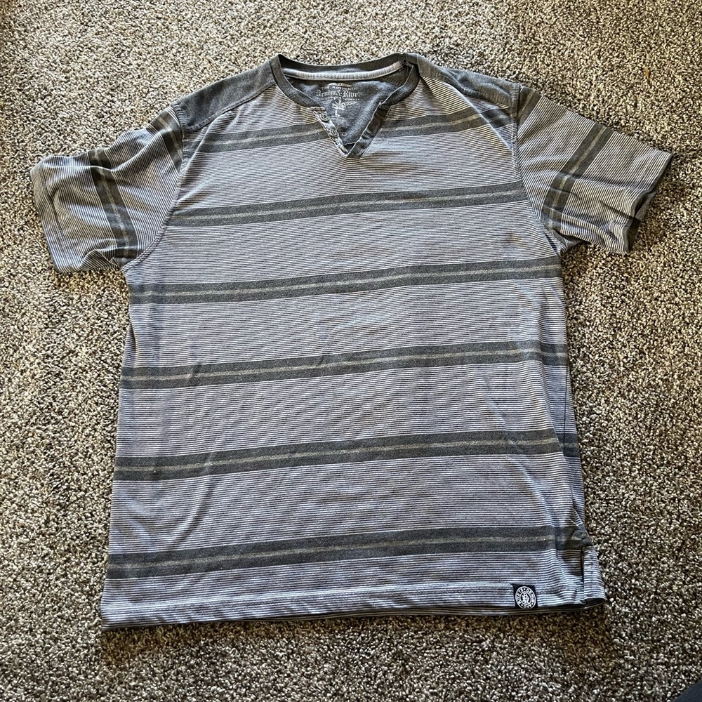 The Authentic Denim & Rivets gray striped short sleeve shirt L Men’s